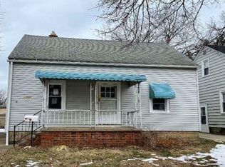 20886 Stanford Ave, Fairview Park, OH