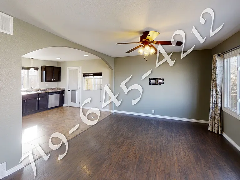1211 Richards Ave — Photo 8