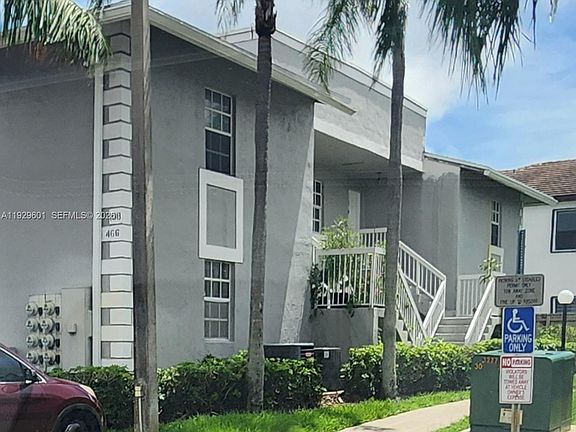 3rd image of 466 NE 210th Circle Ter #10-201