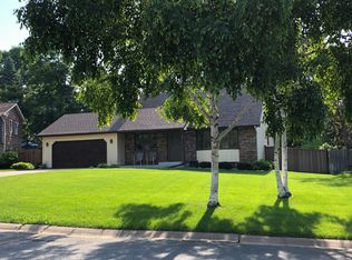 201 17th Ave SW, New Brighton, MN 55112