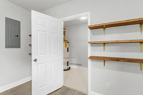 109 Camellia Rd — Photo 34