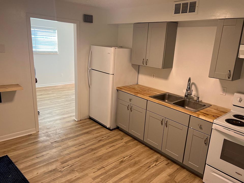 1st image of 4700 Upchurch Rd #13