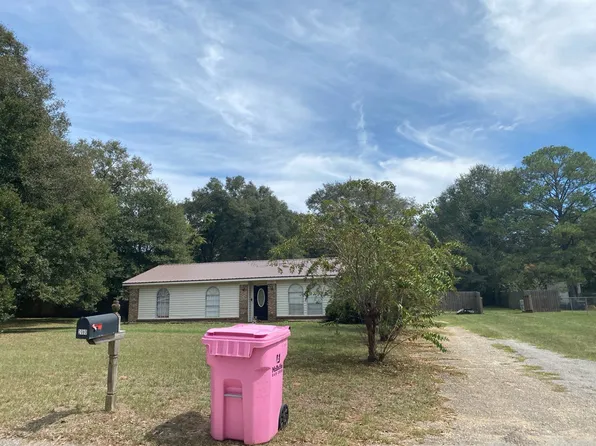 2080 Campfire Dr, Semmes, AL 36575