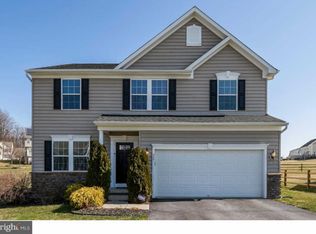 320 Dague Farm Dr, Coatesville, PA 19320