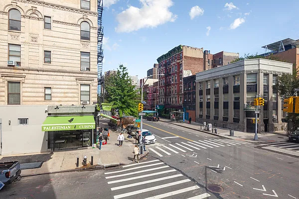 Rented by Platinum Properties | media 8