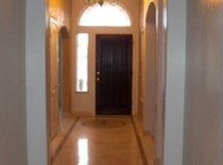 934 W Grand Caymen Dr, Gilbert, AZ 85233