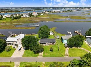 123 Cedar Ln, Cedar Pt, NC 28584