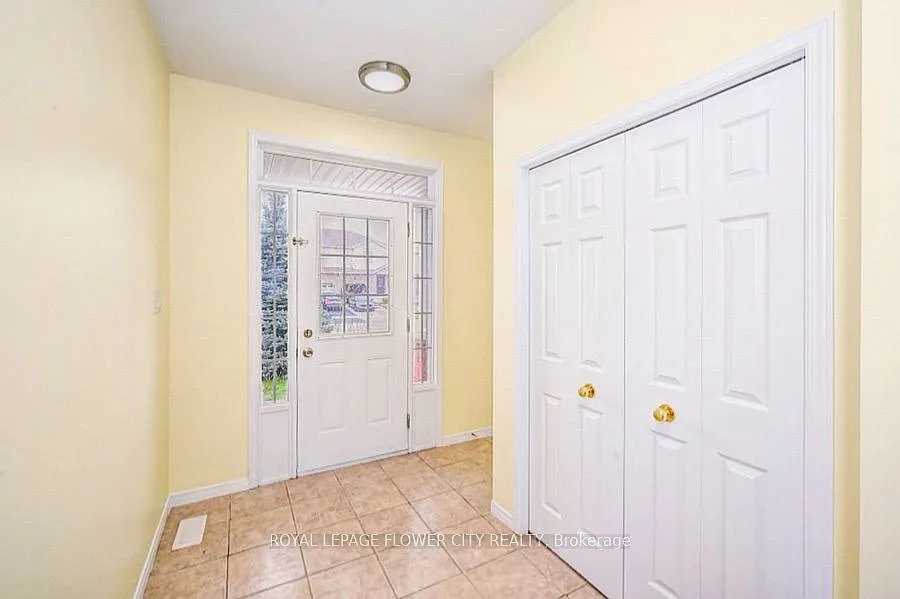 3 bed, $3,050 — Photo 4