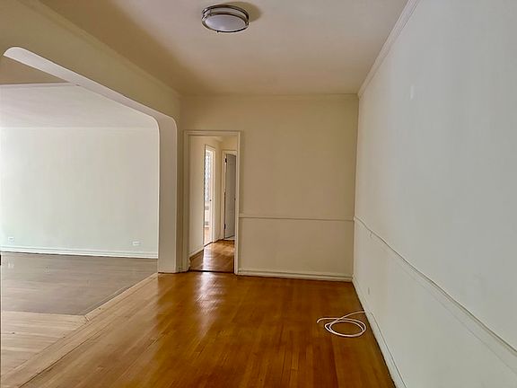 5th image of 6864 Yellowstone Blvd APT A23