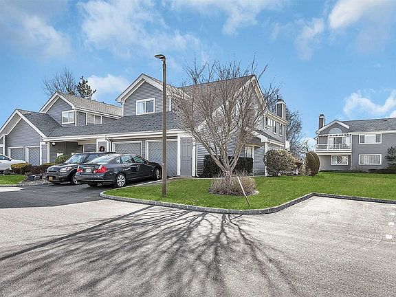 2nd image of 364 Seabreeze Ct