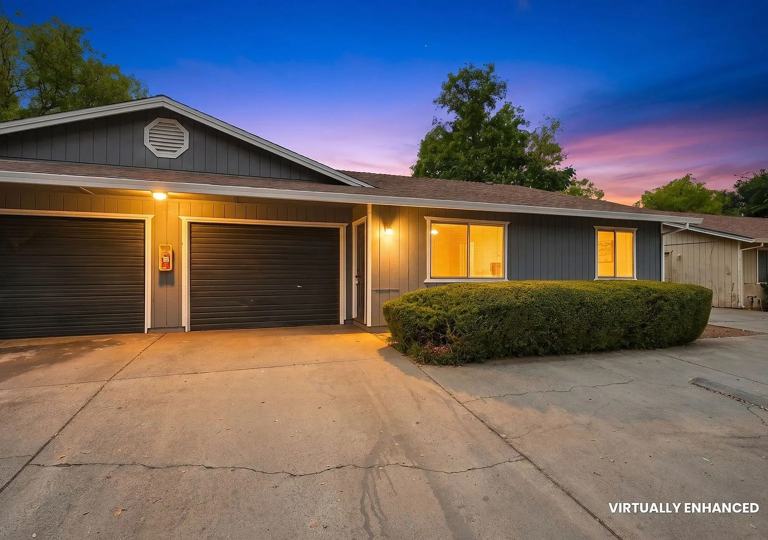 1143 - 1145 LeBrun Ln A-B — Photo 4