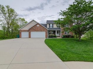1220 River Birch Dr, O'Fallon, IL 62269