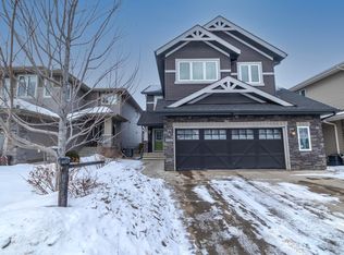 13020 207th St NW, Edmonton, AB