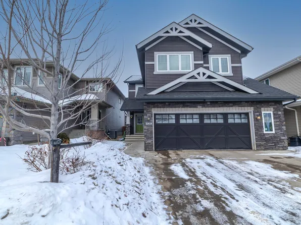 13020 207th St NW, Edmonton, AB T5S 0K1