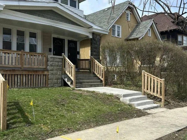 2435 N 41st STREET #2437, Milwaukee, WI 53210