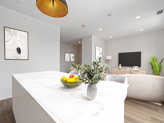3rd image of 4315 S Congress Ave #522
