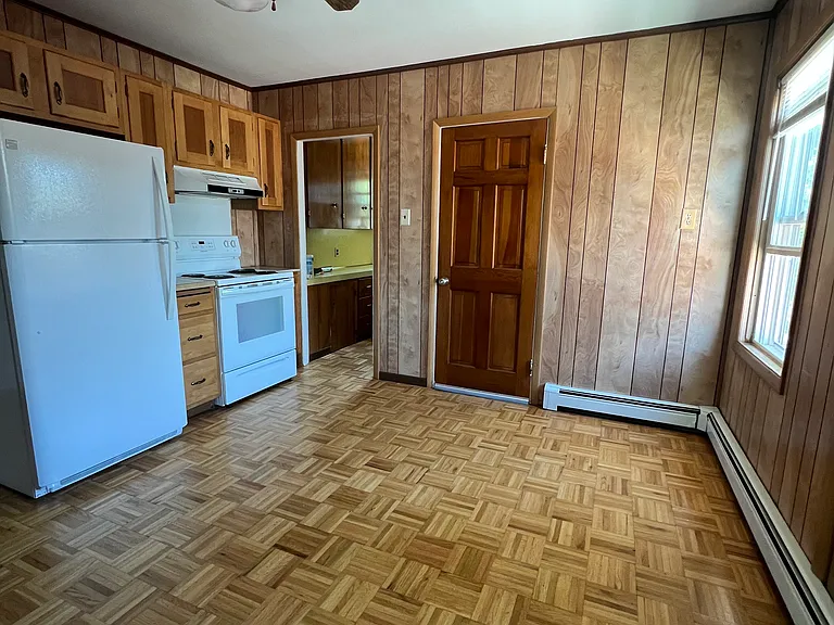 156 Narragansett St #2 — Photo 8