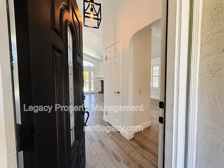 3047 Mill Oak Way — Photo 4