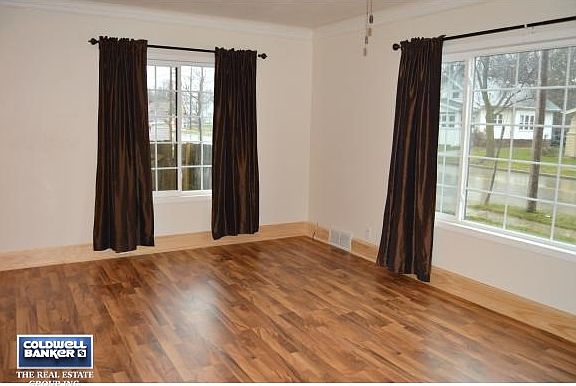 Daylight from North & West