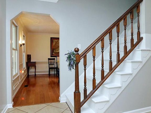 5th image of 39745 White Feather Ln