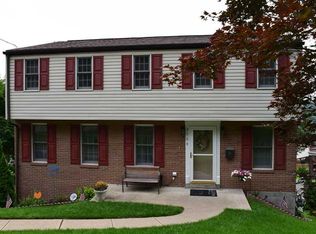 2160 Yale Dr, Pittsburgh, PA 15210