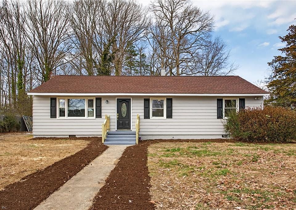 1st image of 223 Woodhaven Rd