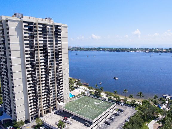 3rd image of 5600 N Flagler Dr APT 1705