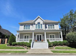 1525 Larkinwood Ln, Evansville, IN 47715