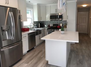 524 Beechmont Ave, Bridgeport, CT 06606