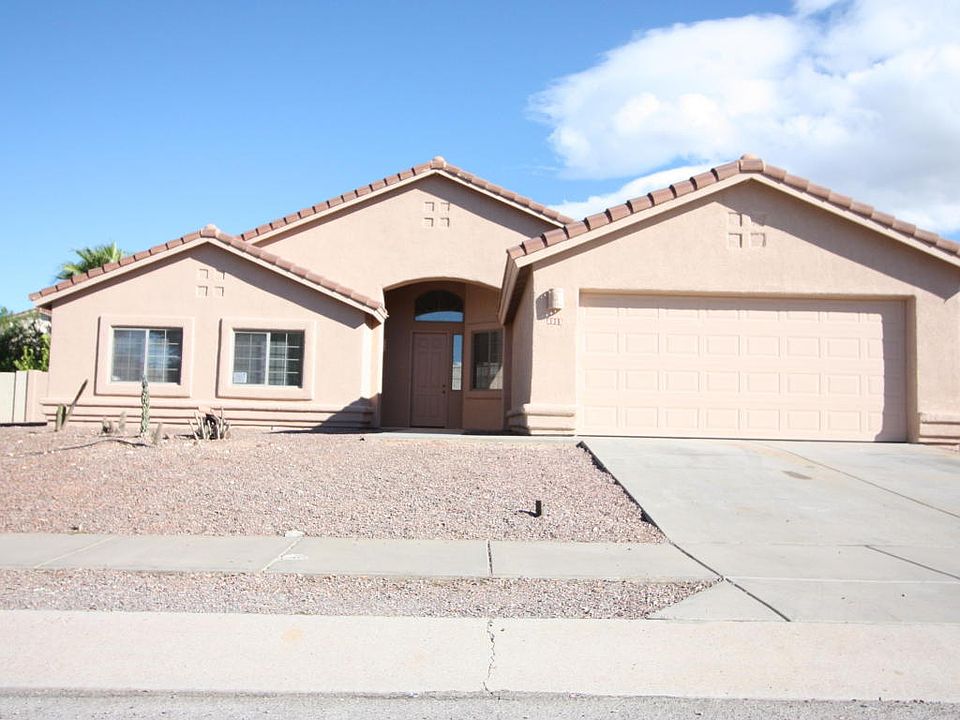 1st image of 8955 E La Palma Dr