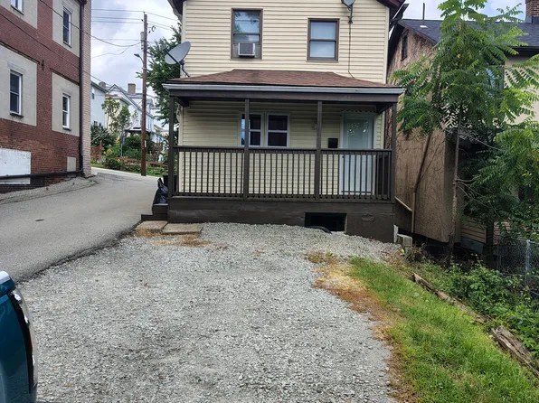 110 Laird St, Greensburg, PA 15601