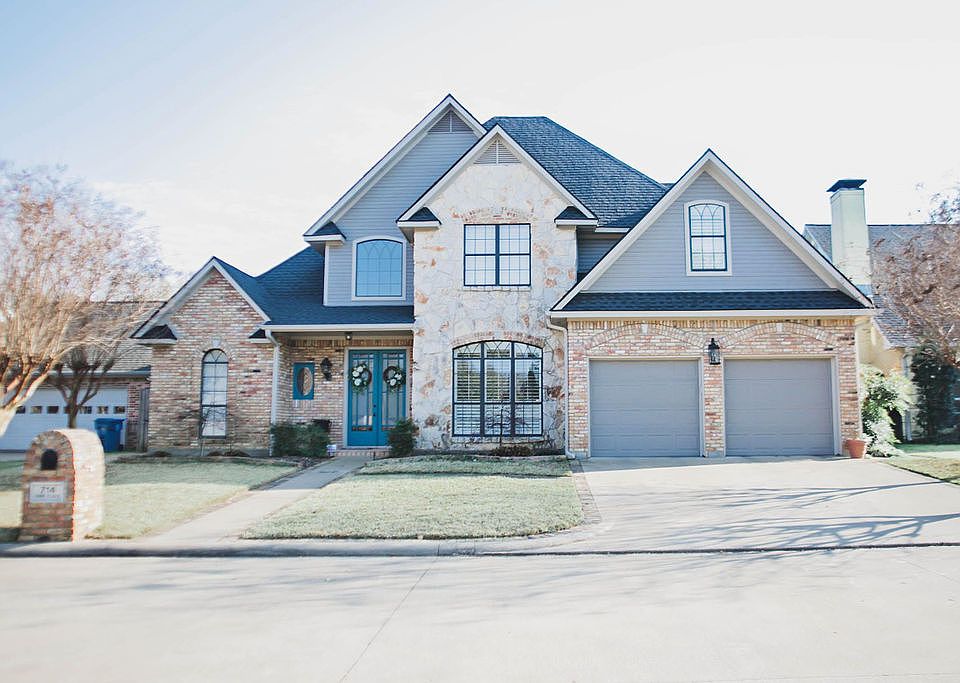 1st image of 714 Park Place Dr