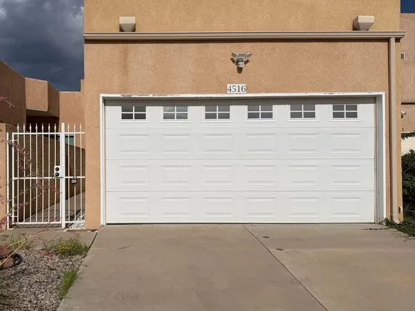 4516 Holiday Breeze Pl NE, Albuquerque, NM 87111