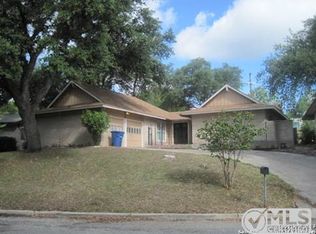 6919 Farrow Pl, San Antonio, TX 78240