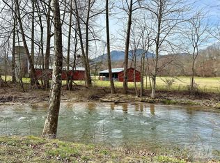 30 Aqua Vista Loop, Waynesville, NC 28785