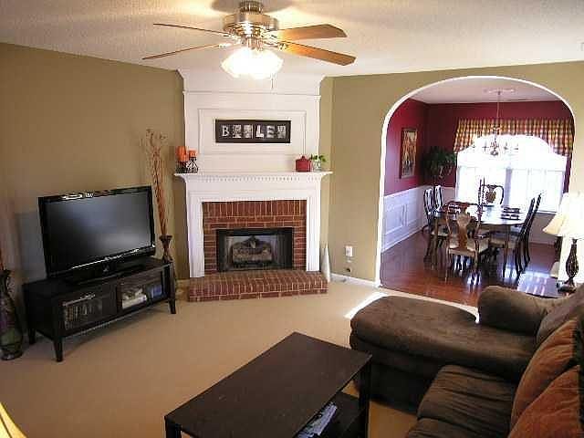 2nd image of 107 Brookridge Ln