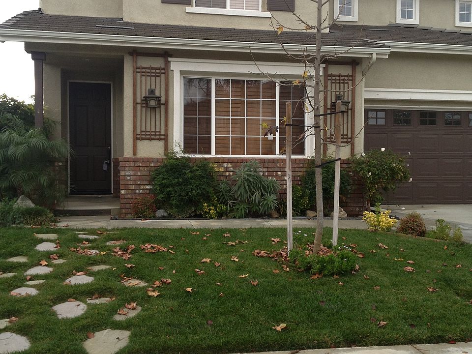 1st image of 23619 Silverwood St