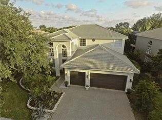 1853 Senegal Date Dr, Naples, FL 34119