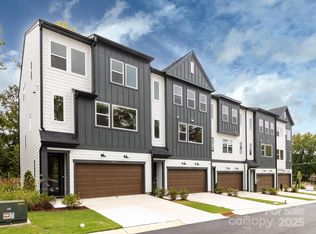 7944 Cedarsmith Ct, Charlotte, NC 28217