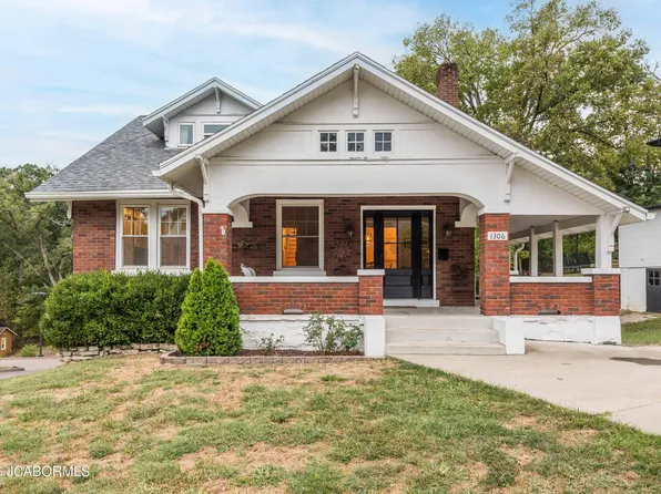 1306 Moreland Ave, Jefferson City, MO 65101