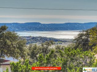 1131 Crossbow Dr, Canyon Lake, TX 78133