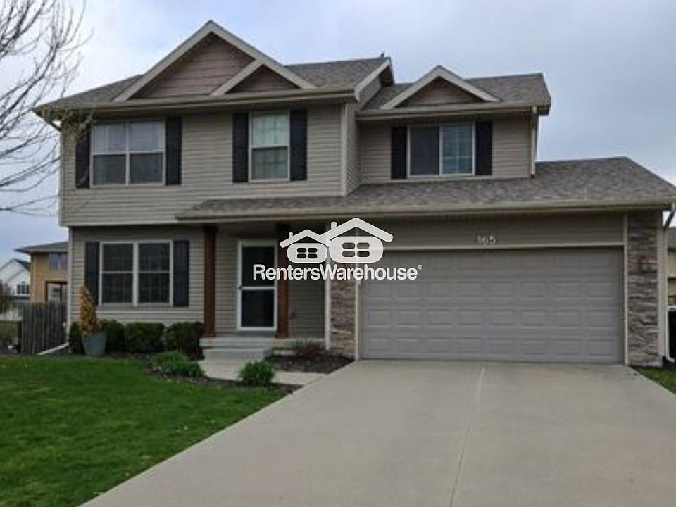 1st image of 165 SE Pleasant View Dr