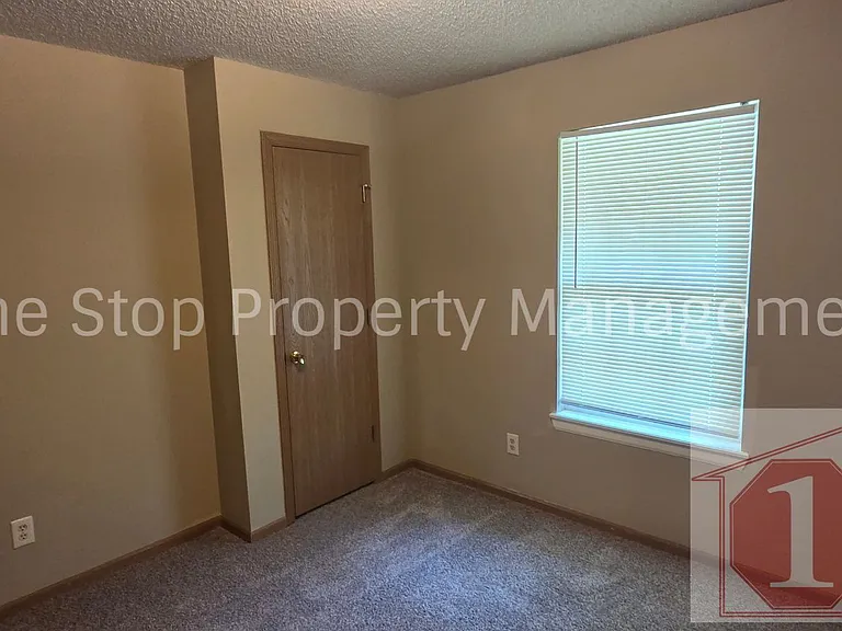 5029 N Topping Ave — Photo 12