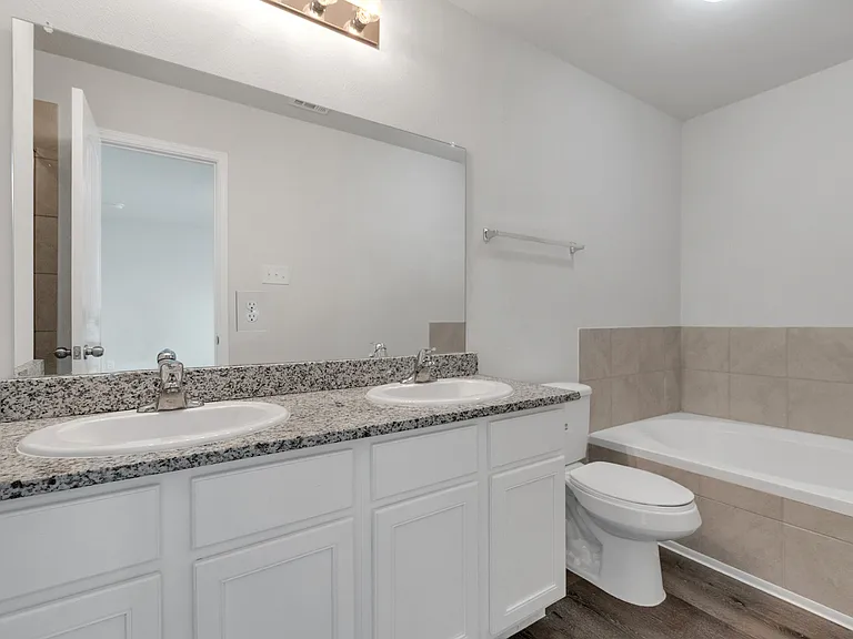 5620 Topwater Trl — Photo 10