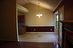3rd image of 2102 Deerfield Dr