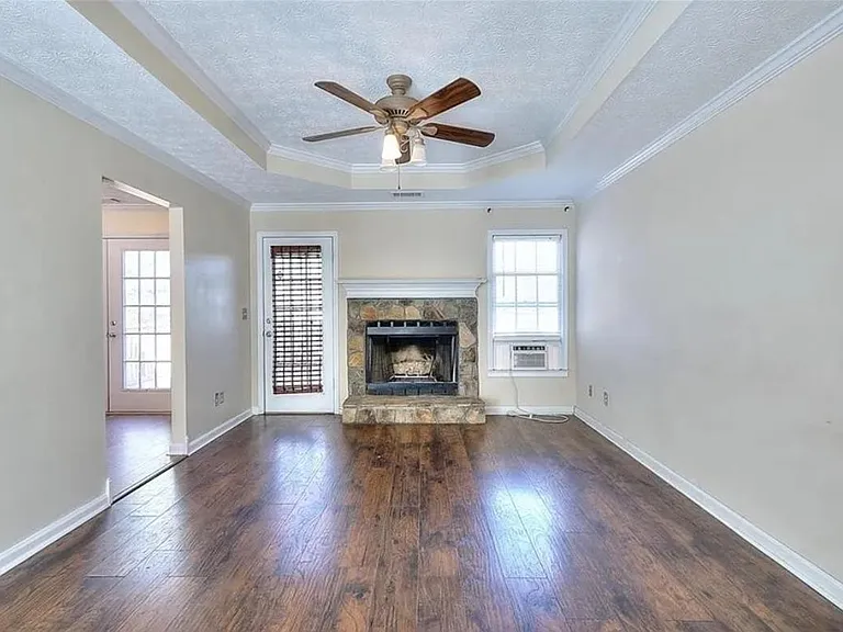 1280 Shamrock Hill Cir — Photo 5