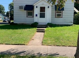 1802 Ohio St, Oshkosh, WI 54902