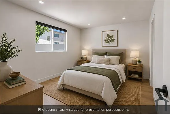 266 S Park View St — Photo 3