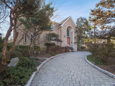 653 Summit St, Englewood Cliffs, NJ, 07632