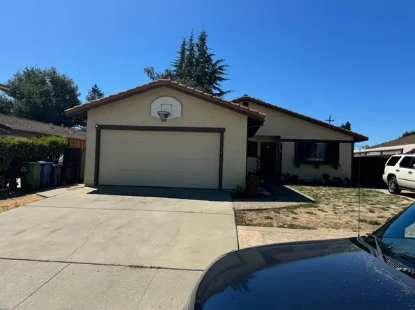 45 Cowles Rd, Watsonville, CA 95076